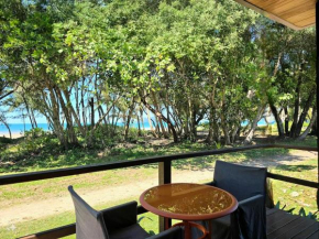 Absolute Beachfront Cottage Mission Beach